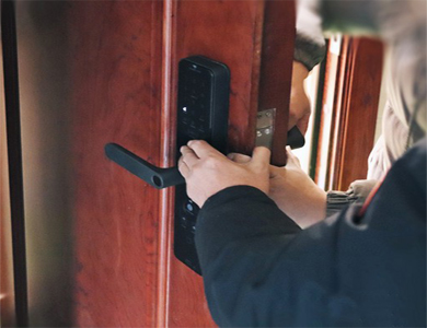 清丰24小时上门开锁公司